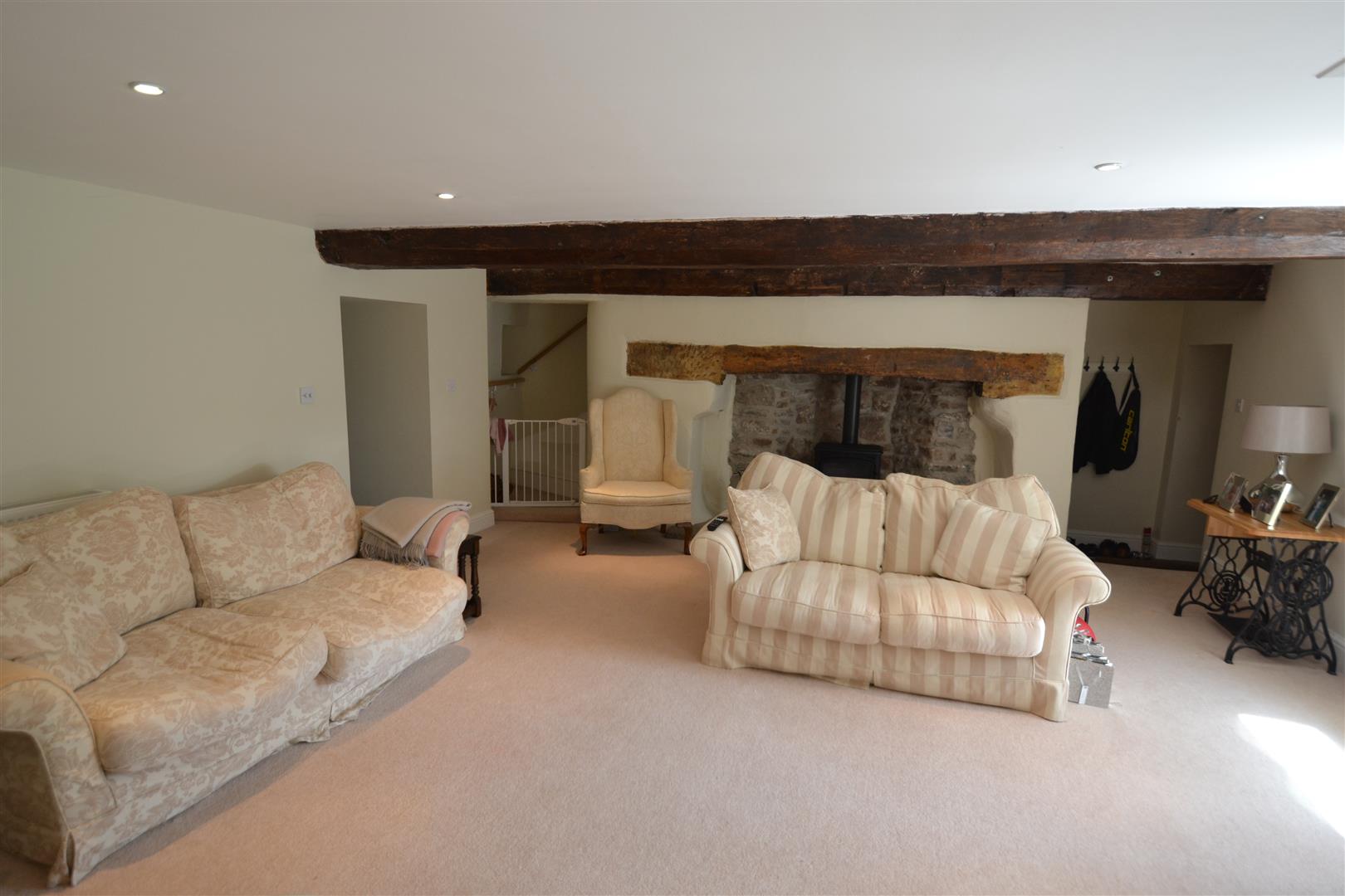 Toms Cottage,Pyle Road, Nottage, Porthcawl, CF36 3TF